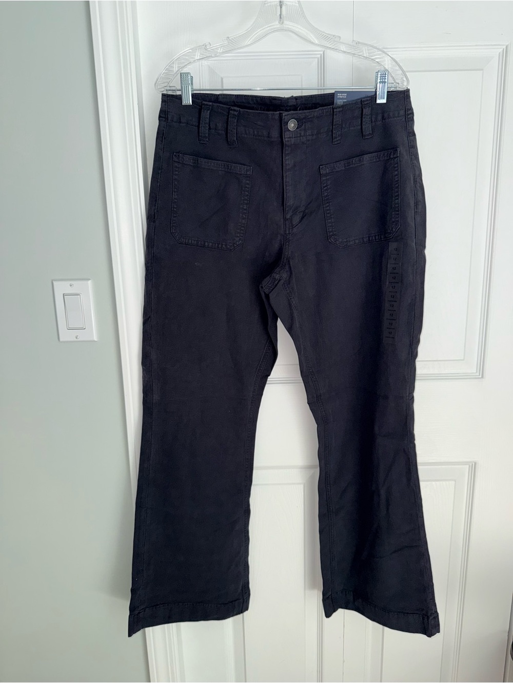 American Eagle Mid-Rise Classic Boot Stretch Cargo Pants Black Size 12 Regular